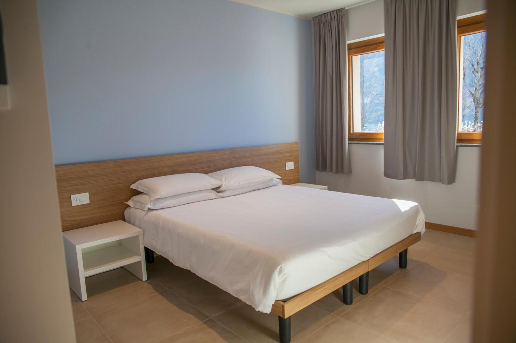 Albergo La Romanella Spinone Al Lago Екстериор снимка